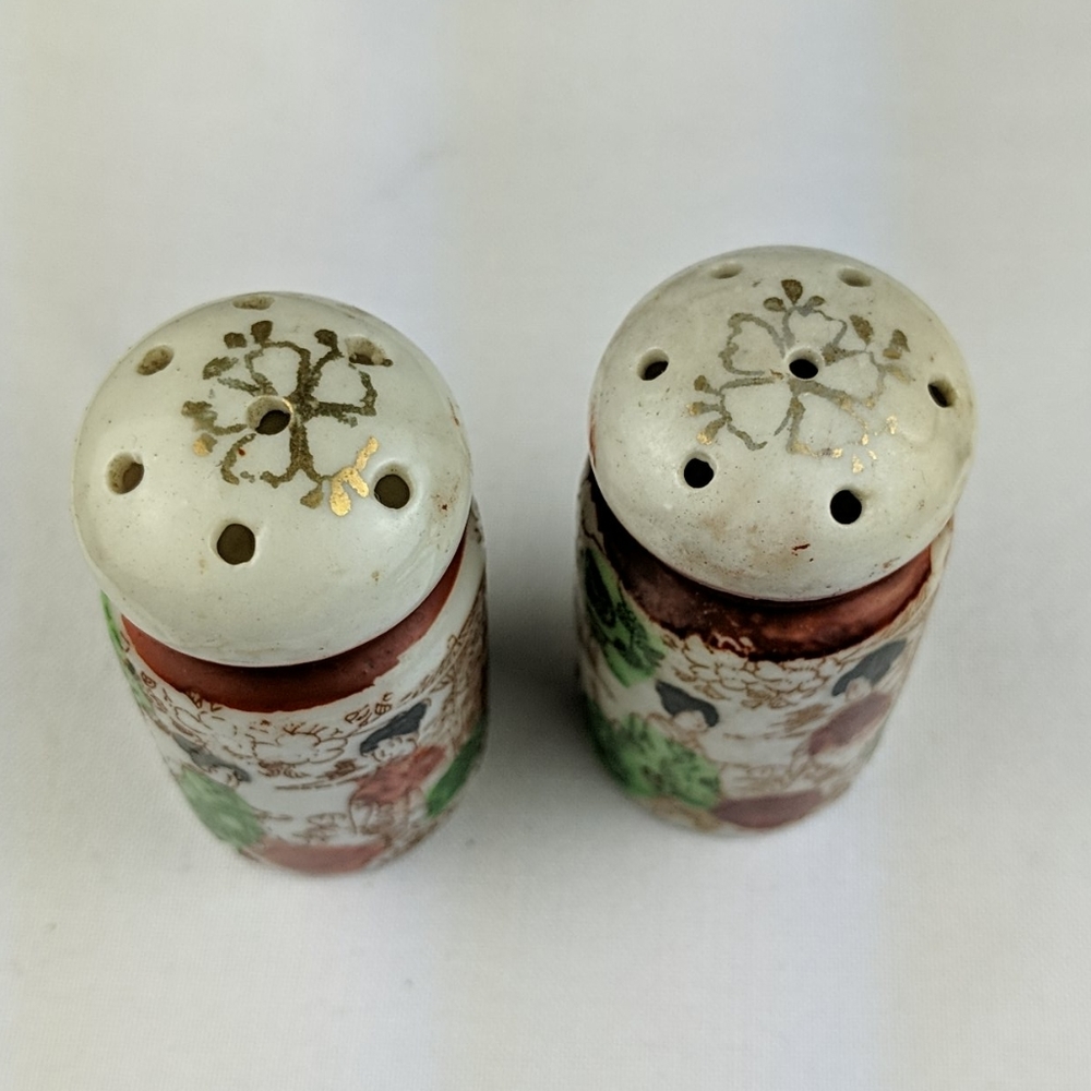 Vintage Porcelain Geisha Girls Japanese Shakers - Picture 2 of 6